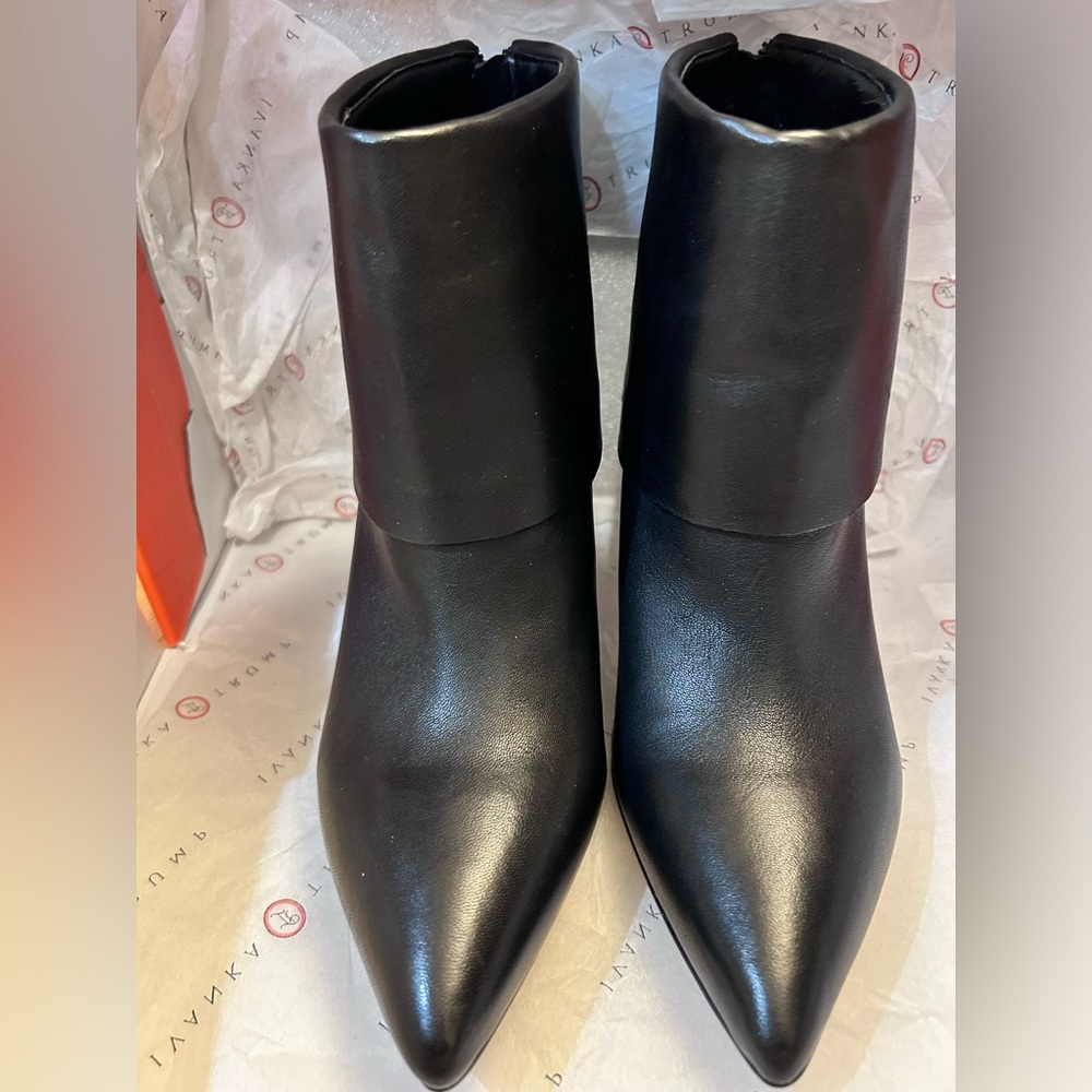 EUC-Ivanka T Fargo bootie Black Leather  Make me an offer!